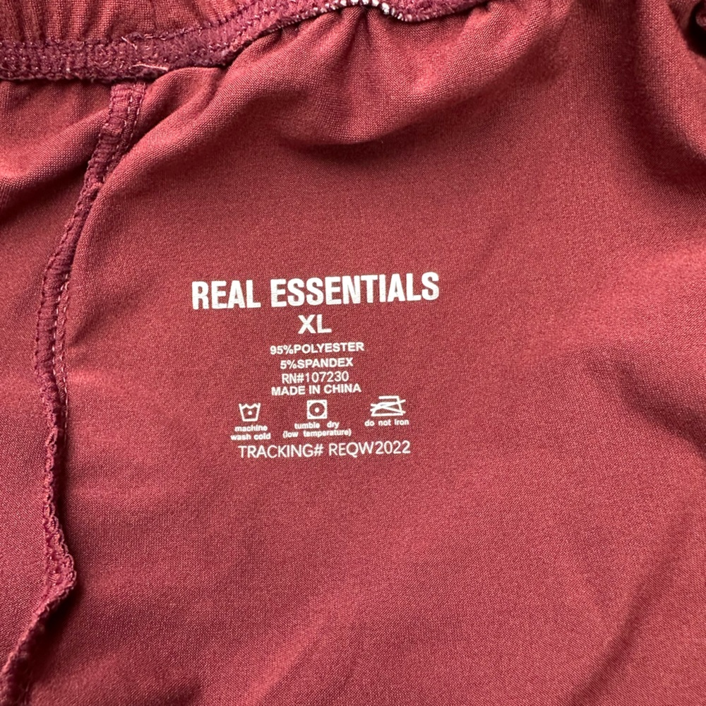 Real Essentials Women's Maroon Joggers